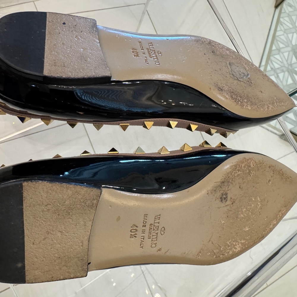 Pristine Valentino Rockstud Flat - image 6